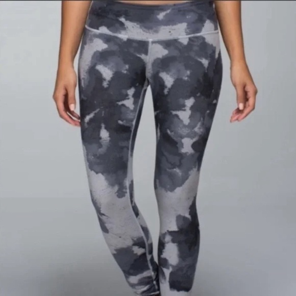 Lululemon Wunder Under Floral Platoon Silver Spoon Gray Leggings Size 6 - Picture 13 of 13